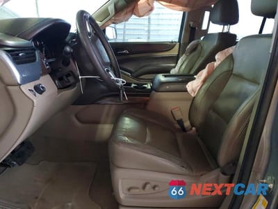 Zdjęcie 7 z 13 samochodu: 2019 CHEVROLET TAHOE C1500 LT VIN:1GNSCBKC3KR149981 - miniatura