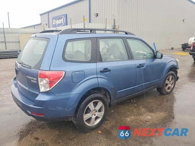 Trzecie zdjęcie samochodu z tyłu: 2010 SUBARU FORESTER XS VIN:JF2SH6BC3AG781795 - miniatura