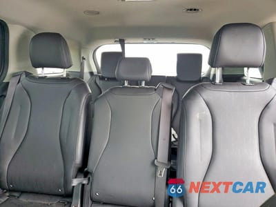 Zdjęcie 10 z 12 samochodu: 2024 KIA CARNIVAL LX VIN:KNDNB4H39R6432425 - miniatura