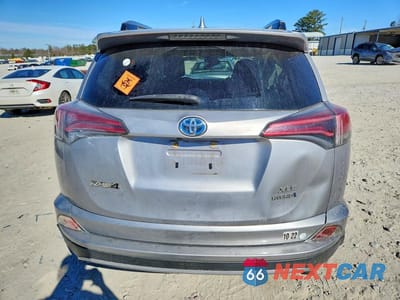 Zdjęcie 6 z 12 samochodu: 2018 TOYOTA RAV4 HV LE VIN:JTMRJREV3JD175348 - miniatura