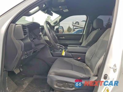 Zdjęcie 7 z 12 samochodu: 2025 TOYOTA TUNDRA CREWMAX SR VIN:5TFLA5AB9SX041647 - miniatura