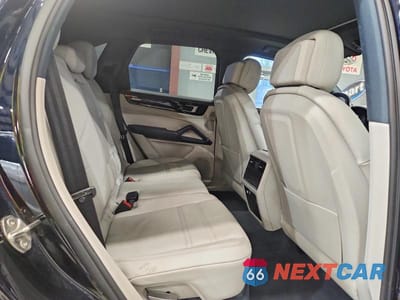 Zdjęcie 11 z 12 samochodu: 2019 PORSCHE CAYENNE VIN:WP1AA2AY6KDA10026 - miniatura