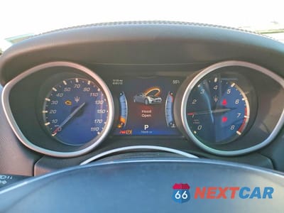 Zdjęcie 9 z 13 samochodu: 2016 MASERATI GHIBLI S VIN:ZAM57RTA6G1173547 - miniatura