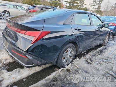 Trzecie zdjęcie samochodu z tyłu: 2026 HYUNDAI ELANTRA SE VIN:KMHLL4DG9TU115904 - miniatura