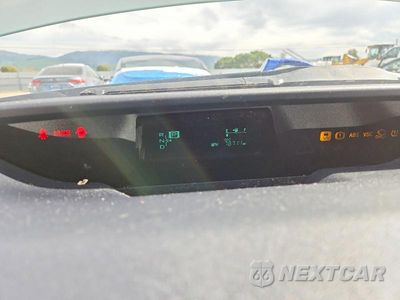 Zdjęcie 9 z 11 samochodu: 2006 TOYOTA PRIUS VIN:JTDKB20U463152713 - miniatura