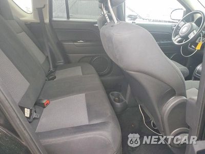 Zdjęcie 11 z 13 samochodu: 2013 JEEP COMPASS LATITUDE VIN:1C4NJDEB9DD207800 - miniatura