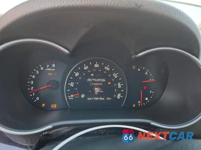 Zdjęcie 9 z 13 samochodu: 2014 KIA SORENTO SX VIN:5XYKW4A77EG451082 - miniatura
