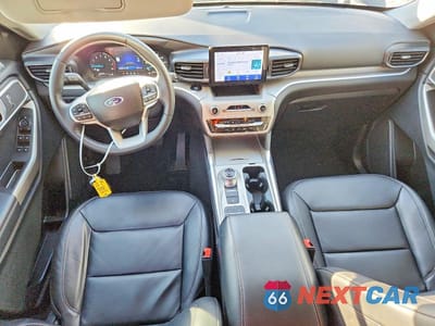 Zdjęcie 8 z 13 samochodu: 2023 FORD EXPLORER XLT VIN:1FMSK7DH1PGB33603 - miniatura