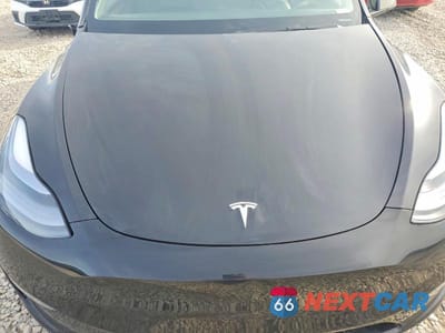 Zdjęcie 12 z 13 samochodu: 2025 TESLA MODEL Y VIN:7SAYGDEE4SF301324 - miniatura