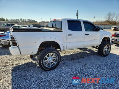 Trzecie zdjęcie samochodu z tyłu: 2015 TOYOTA TACOMA DOUBLE CAB PRERUNNER VIN:5TFJX4GN0FX045206 - miniatura