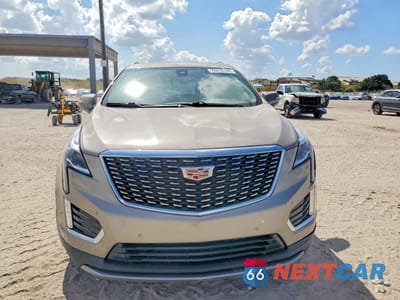 Piąte zdjęcie samochodu w środku: 2022 CADILLAC XT5 PREMIUM LUXURY VIN:1GYKNDRS2NZ180830 - miniatura