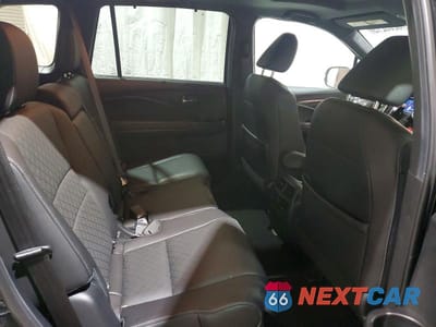 Zdjęcie 11 z 12 samochodu: 2021 HONDA PASSPORT EXL VIN:5FNYF8H58MB030418 - miniatura