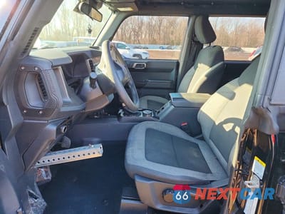 Zdjęcie 7 z 13 samochodu: 2025 FORD BRONCO VIN:1FMDE6BH1SLA48368 - miniatura
