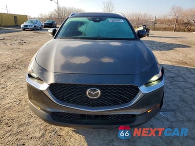 Piąte zdjęcie samochodu w środku: 2022 MAZDA CX-30 PREMIUM VIN:3MVDMBDL1NM438910 - miniatura