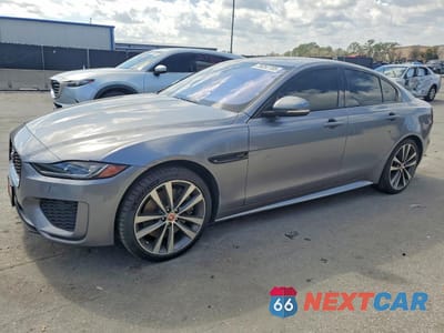 2020 JAGUAR XE R-DYNAMIC S SAJAT4GX0LCP61699 - główne zdjęcie licytacji z USA - miniatura