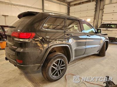 Trzecie zdjęcie samochodu z tyłu: 2021 JEEP GRAND CHEROKEE TRAILHAWK VIN:1C4RJFLG6MC665344 - miniatura