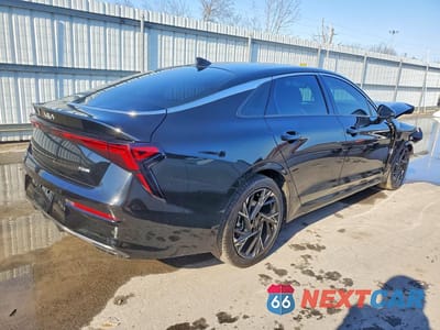 Trzecie zdjęcie samochodu z tyłu: 2025 KIA K5 GT-LINE VIN:KNAG64J78S5336479 - miniatura