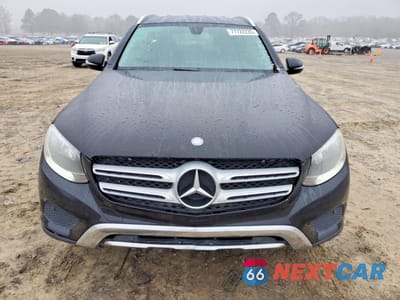 Piąte zdjęcie samochodu w środku: 2016 MERCEDES-BENZ GLC 300 VIN:WDC0G4JB1GF008483 - miniatura