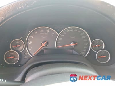 Zdjęcie 9 z 12 samochodu: 2005 CHEVROLET CORVETTE VIN:1G1YY24U655114088 - miniatura