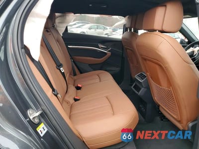 Zdjęcie 11 z 13 samochodu: 2024 AUDI Q8 E-TRON PREMIUM PLUS VIN:WA15AAGE9RB063054 - miniatura