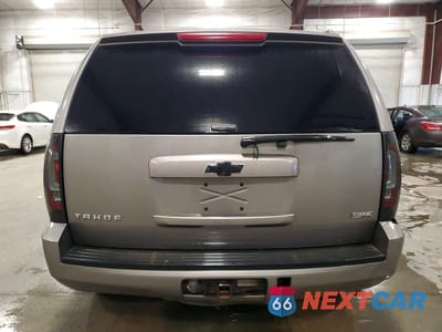 Zdjęcie 6 z 12 samochodu: 2007 CHEVROLET TAHOE K1500 VIN:1GNFK13077J249560 - miniatura
