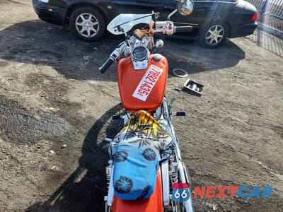 Zdjęcie 6 z 9 samochodu: 2006 HONDA VT750 C VIN:JH2RC44016K010377 - miniatura