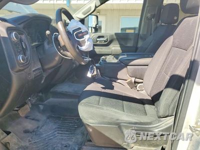 Zdjęcie 7 z 12 samochodu: 2023 GMC SIERRA K3500 VIN:1GT49SEY9PF213375 - miniatura