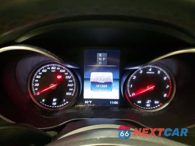 Zdjęcie 9 z 11 samochodu: 2016 MERCEDES-BENZ C 300 4MATIC VIN:55SWF4KB7GU126414 - miniatura