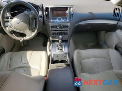 Zdjęcie 8 z 13 samochodu: 2015 INFINITI Q40 BASE VIN:JN1CV6AP0FM580450 - miniatura