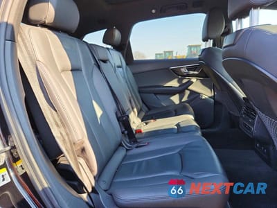 Zdjęcie 11 z 12 samochodu: 2021 AUDI Q7 PREMIUM VIN:WA1AJAF75MD026324 - miniatura