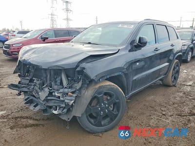 2019 JEEP GRAND CHEROKEE LAREDO 1C4RJFAG7KC590198 - główne zdjęcie licytacji z USA - miniatura