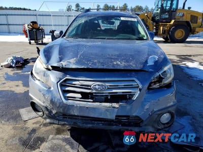 Piąte zdjęcie samochodu w środku: 2017 SUBARU OUTBACK 2.5I PREMIUM VIN:4S4BSAFC3H3344454 - miniatura