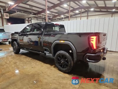 Drugie zdjęcie samochodu z przodu: 2026 GMC SIERRA K2500 AT4 VIN:1GT4UPE77TF160043 - miniatura