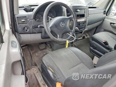 Zdjęcie 8 z 13 samochodu: 2011 MERCEDES-BENZ SPRINTER 2500 VIN:WD3PE8CB4B5568263 - miniatura