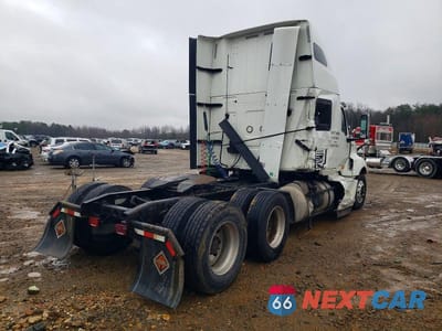 Czwarte zdjęcie samochodu z boku: 2021 INTERNATIONAL LT625 SEMI TRUCK VIN:3HSDZAPR6MN845635 - miniatura