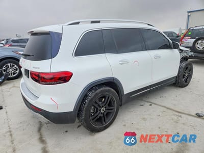Trzecie zdjęcie samochodu z tyłu: 2020 MERCEDES-BENZ GLB 250 4MATIC VIN:W1N4M4HB7LW033610 - miniatura