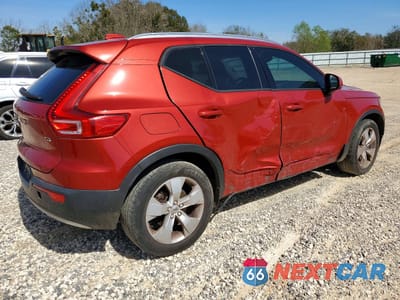Trzecie zdjęcie samochodu z tyłu: 2020 VOLVO XC40 T4 MOMENTUM VIN:YV4AC2HK9L2337950 - miniatura