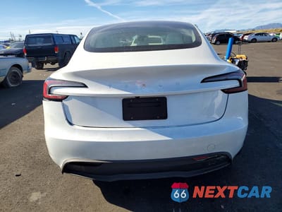 Zdjęcie 6 z 12 samochodu: 2024 TESLA MODEL 3 VIN:5YJ3E1EA2RF828801 - miniatura