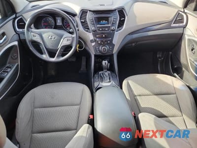 Zdjęcie 8 z 12 samochodu: 2016 HYUNDAI SANTA FE SE VIN:KM8SM4HFXGU163976 - miniatura