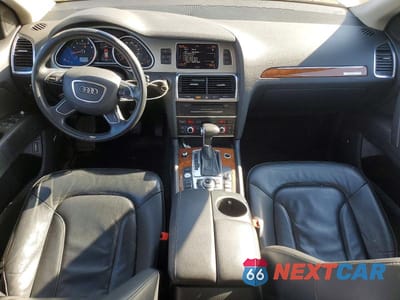 Zdjęcie 8 z 11 samochodu: 2015 AUDI Q7 PREMIUM PLUS VIN:WA1LGAFE4FD011368 - miniatura