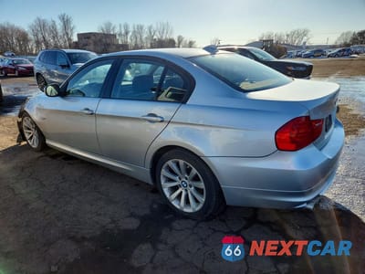 Drugie zdjęcie samochodu z przodu: 2011 BMW 328 XI VIN:WBAPK7G57BNN85262 - miniatura