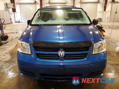 Piąte zdjęcie samochodu w środku: 2010 DODGE GRAND CARAVAN HERO VIN:2D4RN3D16AR425780 - miniatura