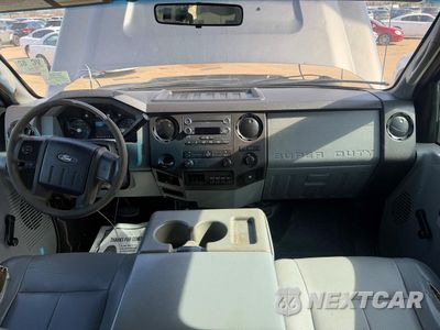 Zdjęcie 9 z 14 samochodu: 2012 FORD F450 SUPER CHARC VIN:1FD9W4HY8CEC73200 - miniatura