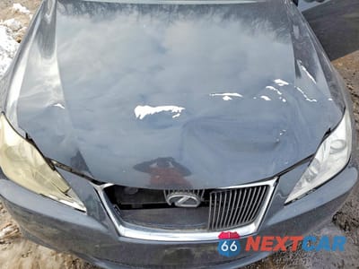 Zdjęcie 11 z 12 samochodu: 2008 LEXUS IS 250 BASE VIN:JTHCK262785017290 - miniatura