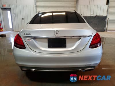 Zdjęcie 6 z 12 samochodu: 2019 MERCEDES-BENZ C 300 VIN:55SWF8DBXKU290768 - miniatura
