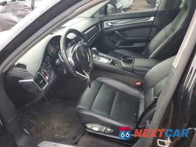 Zdjęcie 7 z 12 samochodu: 2016 PORSCHE PANAMERA S VIN:WP0AB2A79GL050538 - miniatura