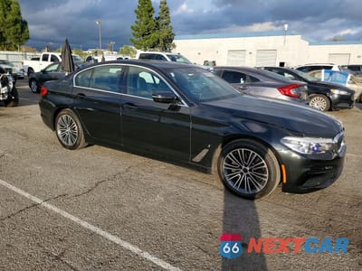 Czwarte zdjęcie samochodu z boku: 2019 BMW 530E VIN:WBAJA9C56KB389776 - miniatura