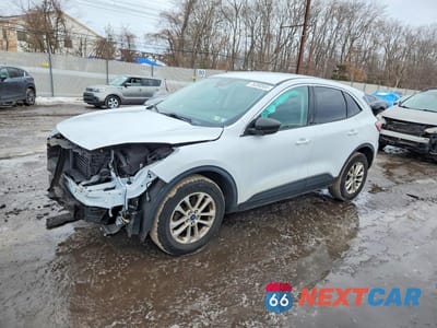 2022 FORD ESCAPE SE 1FMCU9G65NUA61467 - główne zdjęcie licytacji z USA - miniatura