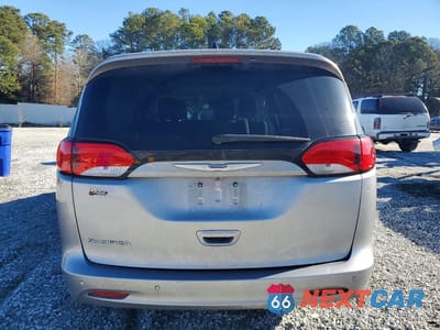 Zdjęcie 6 z 12 samochodu: 2018 CHRYSLER PACIFICA L VIN:2C4RC1AG3JR174863 - miniatura