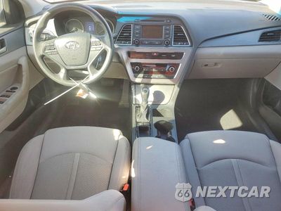 Zdjęcie 8 z 13 samochodu: 2015 HYUNDAI SONATA SE VIN:5NPE24AF6FH211306 - miniatura